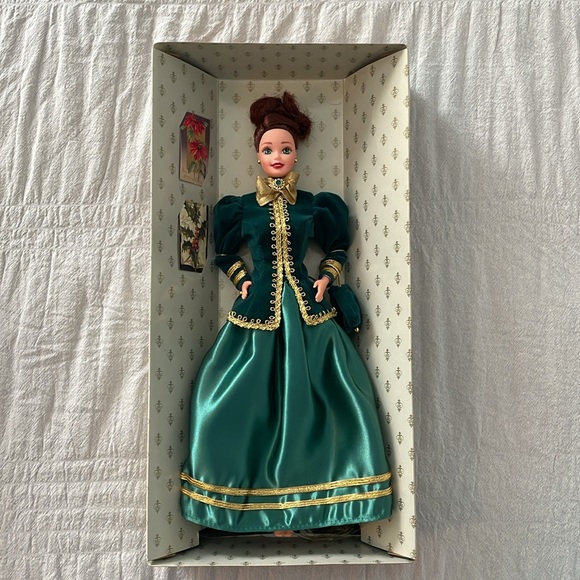 Hallmark Special Edition Vintage 1996 Yuletide Barbie - Picture 9 of 10
